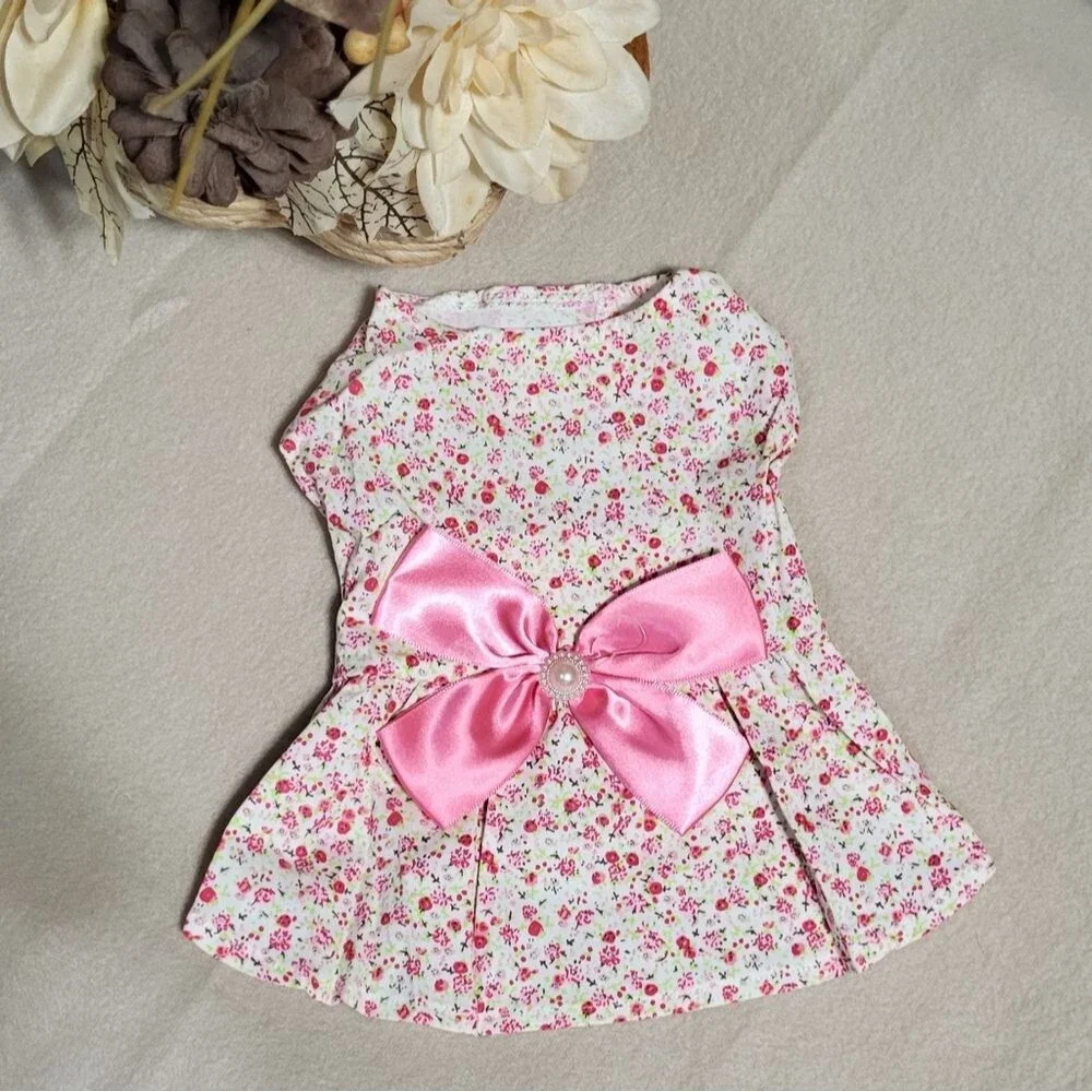 Xiharoom NWOT White Ditsy Floral Dog/Pet Dress with Pink Bow